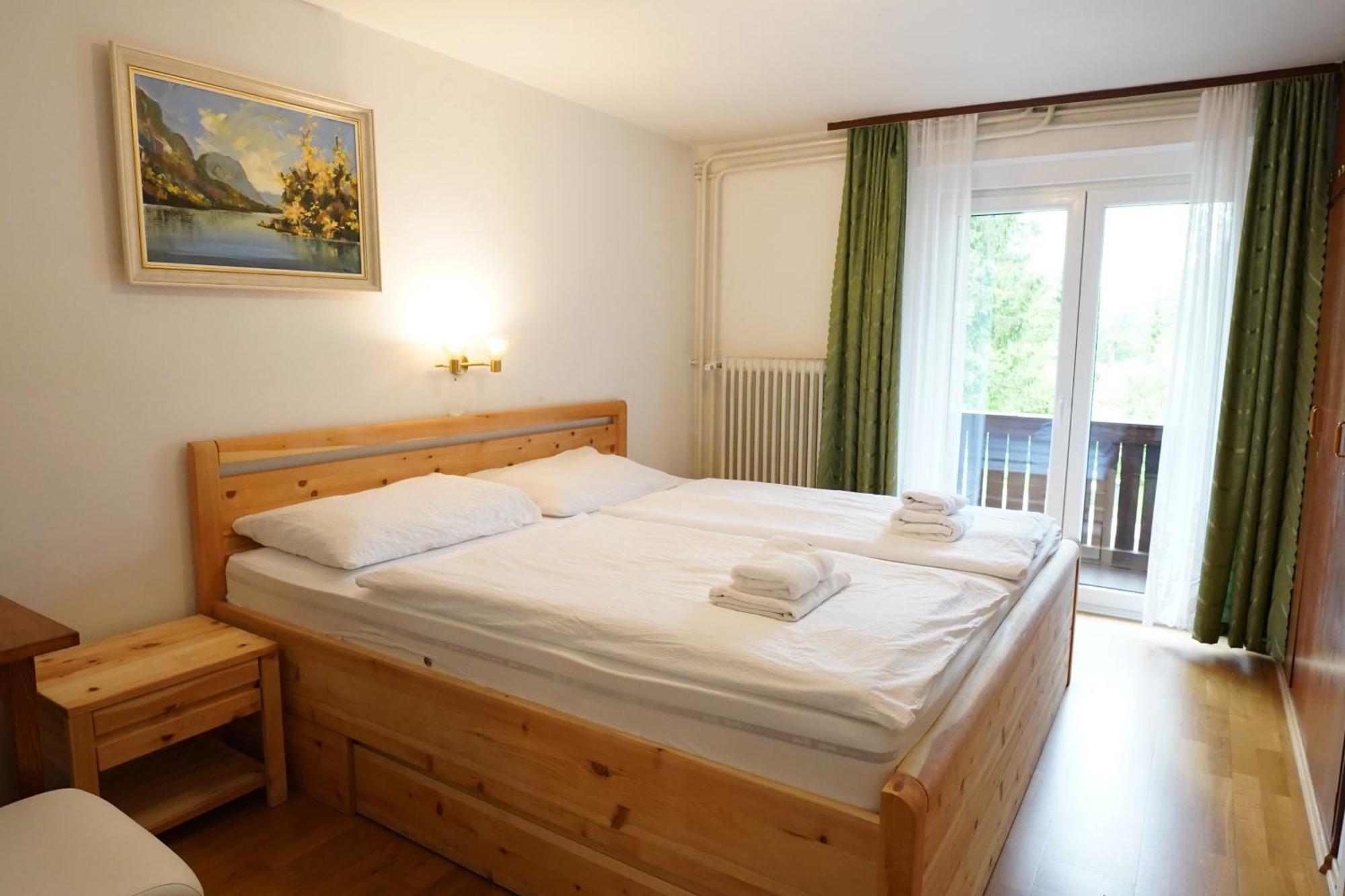 Sobe In Apartmaji Pri Ukcu Bohinj ภายนอก รูปภาพ